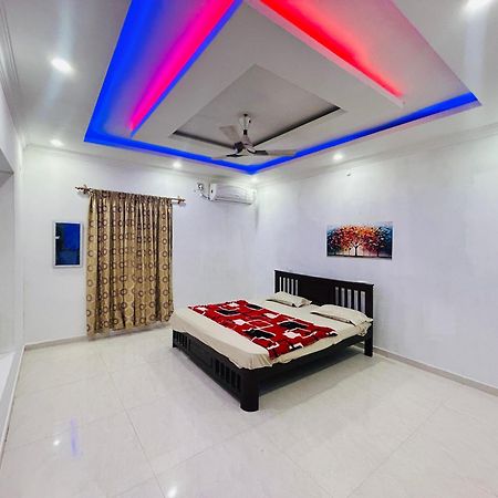 La Bay Luxury Beach Bungalow Пондичерри Экстерьер фото