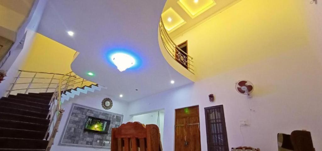 La Bay Luxury Beach Bungalow Пондичерри Экстерьер фото